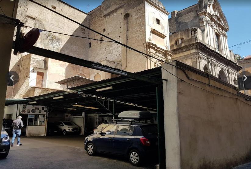 Largo Donnaregina Appartamento Napoli