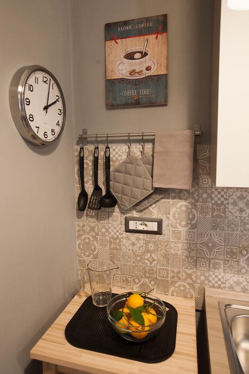 Largo Donnaregina Apartment Naples